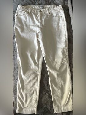 d. jeans White Straight-Leg Women's Jeans